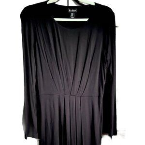 Nicole Miller Long Sleeve Crew Neck Pleated Dress Size M Never Worn